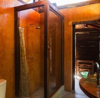Itacoatiara Casa | Morro da Luz - Ypê Loft