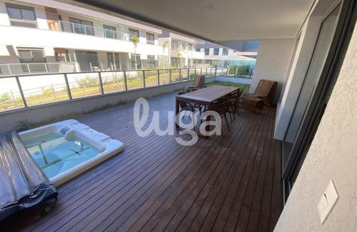 Morro das Pedras Apartamento | Morro Pedras: Jacuzzi Privada e Piscina Resort.