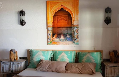 Ibiza City Centre Apartamento | `Morrocan Design 80sqm Loft with seaview 40sqm terrace