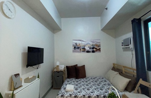 Legazpi Village Apartamento | Most Affordable Home in The Heart of Makati - Fast Wifi and Great Amenities