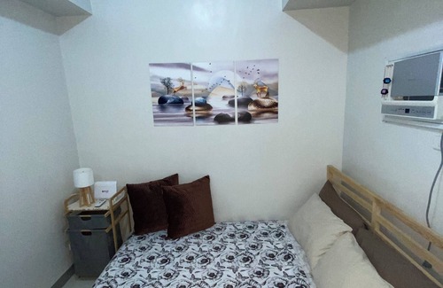 Legazpi Village Apartamento | Most Affordable Home in The Heart of Makati - Fast Wifi and Great Amenities