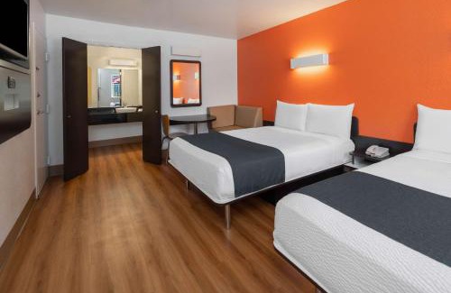 Carpinteria Hotel | Motel 6-Carpinteria, CA - Santa Barbara - South