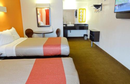 Erie Hotel | Motel 6-Erie, PA