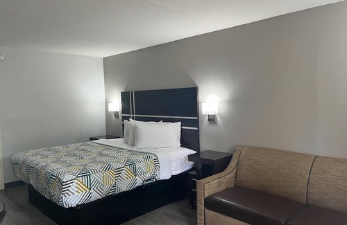Spindale Hotel | Town and Country Inn Suites Spindale