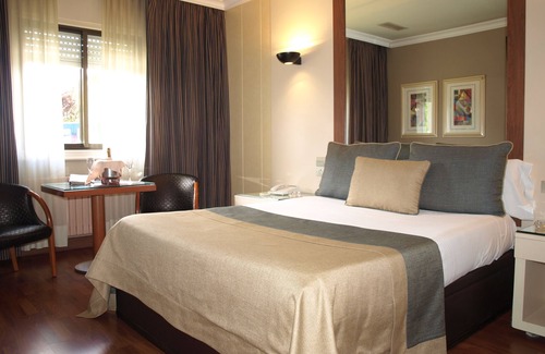 Mos Hotel | Motel Aeropuerto