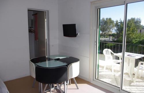 Cros-de-Cagnes Apartamento | MOTEL ASCOT - Hotel & Appartements