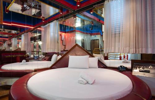 Santa Amelia Hotel | Motel Fantasy 5