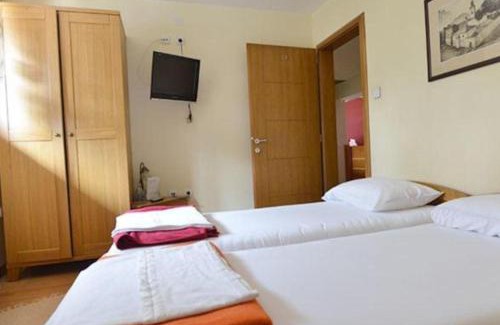 Central Serbia Hotel | Motel Kneginja
