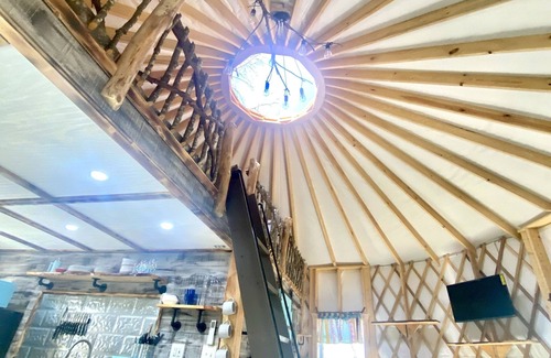 Piper Gap Apartamento | Mother Earth, stargazing from the hot tub, mountain views