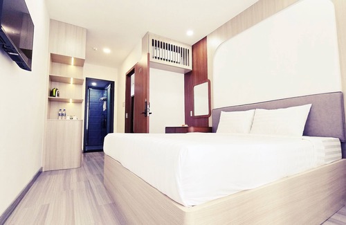 District 4 Hotel | Mother's Home