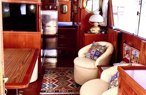 Mockarta Alquiler De Eote | Motor Yacht Luise boat&breakfast - marina on the beach of San Vito lo Capo