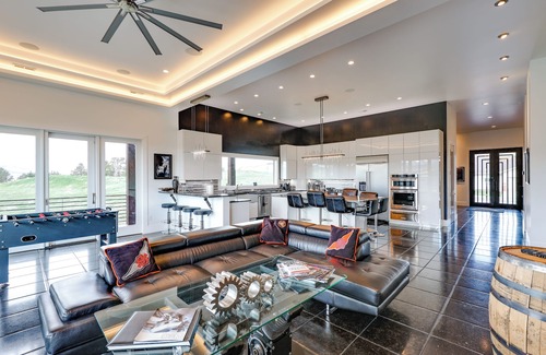 Spearfish Cabaña | Motorcycle-themed Home in Spearfish w/ Hot Tub!