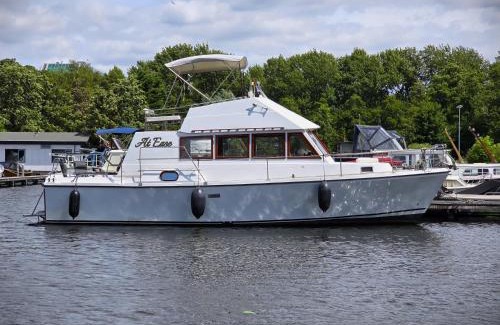 Amsterdam South Alquiler De Eote | Motorjacht At Ease