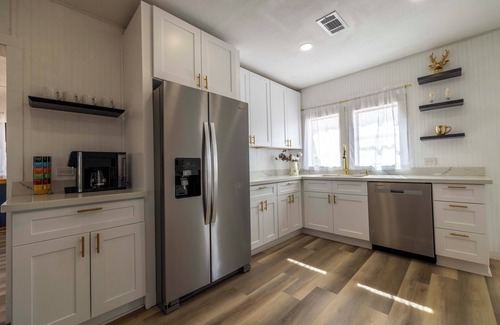 Morristown Casa | MoTown Artist's Retreat