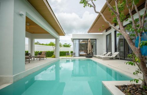 Chalong Villa | Mouana Residence Song Khun Chalong 5-bedroom Pool Villa 89-11