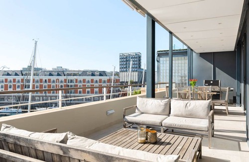 Victoria and Alfred Waterfront Apartamento | Mouille Penthouse - Tres Habitaciones Piso, Capacidad 6