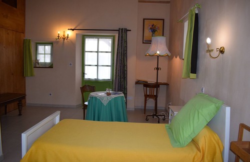 Auriac de Bourzac Cama Y Desayuno | Moulin du treuil - Chambres d'hotes