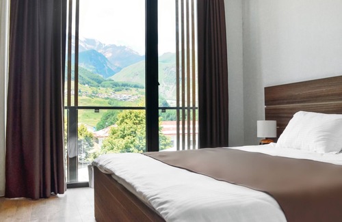 Stepantsminda Hotel | Mount Inn Kazbegi