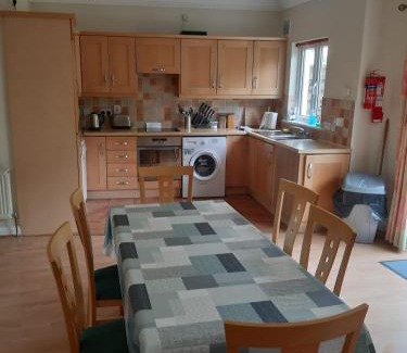Tullow Casa | Mount Wolseley Holiday Home - Privately Owned