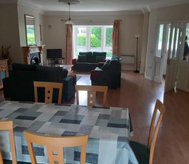 Tullow Casa | Mount Wolseley Holiday Home - Privately Owned