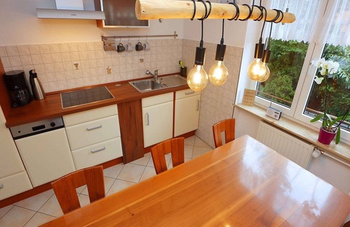 Villingen-Schwenningen Apartamento | Ferienwohnung im Schwarzwald mit Terrasse