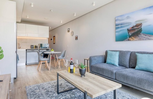 Bo'Kaap Apartamento | Mountain and Seaview apartment in De Waterkant Strand Street