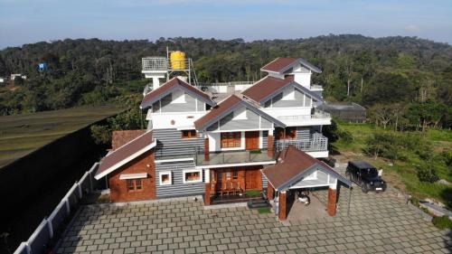 Madikeri Casa | Mountain Breeze Coorg