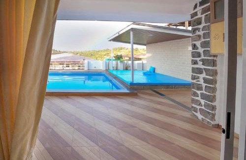 Khodala Villa | Mountain Bungalow Igatpuri