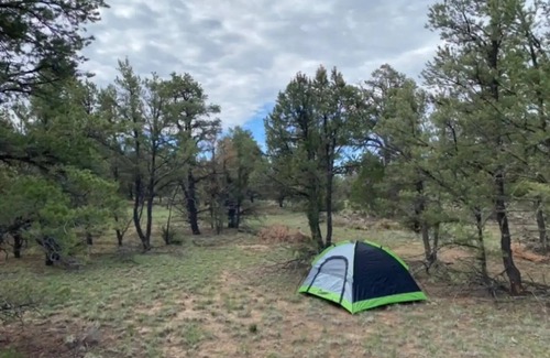 Quemado Alquiler De RV | Mountain camping with stunning views