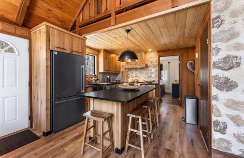 Gouldsboro Chalet De Esquí | Mountain Cabin: Outdoor Pool & Lake Access, Sauna
