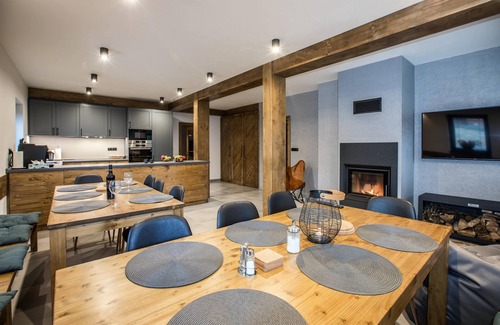 Bedrichov Villa | Mountain Chalet LBH027