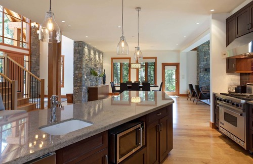 Whistler Creekside Casa | Kadenwood 2972 | 4 habitaciones, 5 baños