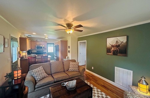 Chickamauga Cabaña | Mountain Cove Farms Resort