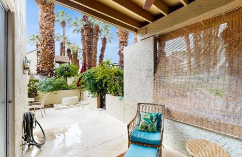 Indian Wells Hotel | Mountain Cove Modern