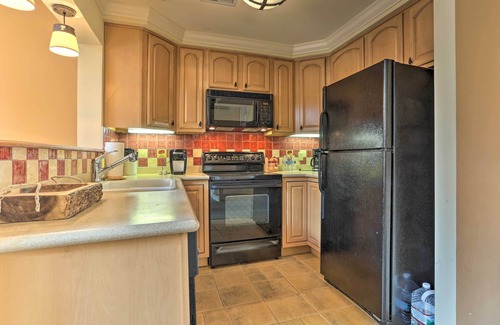 Vernon Casa | Condominio con piscina a pasos de Mountain Creek Atracciones!