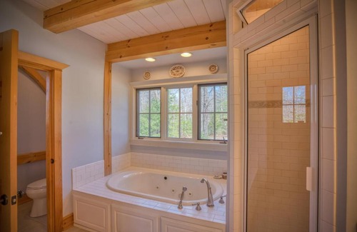 Mill Spring Casa | Mountain Dream 3 Bed, Sauna, & Stunning Views