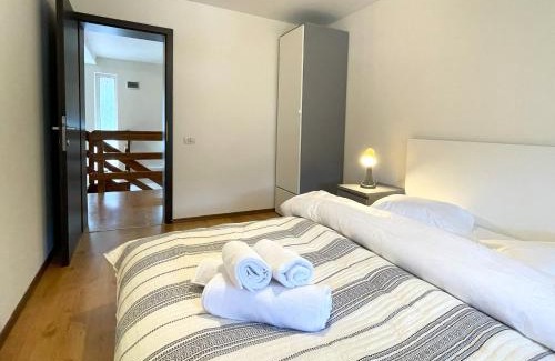 Busteni Casa | Mountain Escape Loft