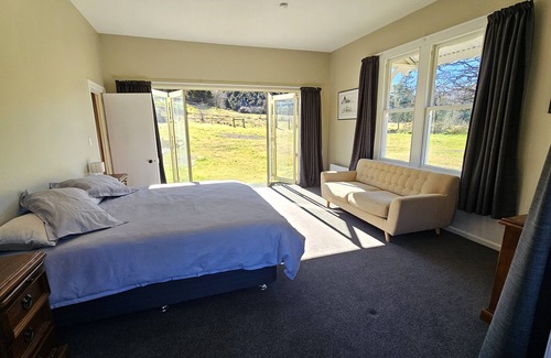 Hurunui District Otro | Mountain farmhouse with adventures at your door on historic Island Hills Station