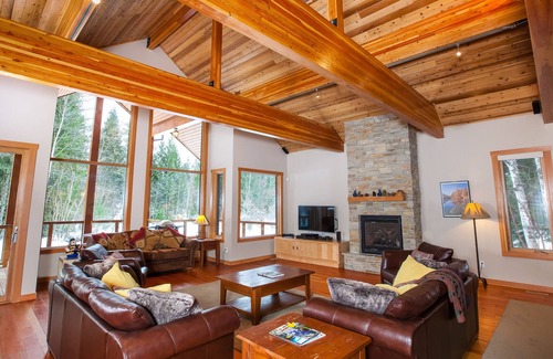 Revelstoke Casa | Mountain Gate Lodge, Casa de vacaciones de lujo a 2 km de Revelstoke Mountain Resort