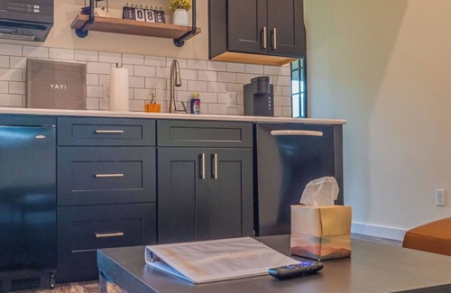 Wildwood Casa | Mountain Getaway | 2 Luxury Cabins