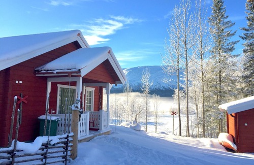 Undersaker Cabina | Mountain Getaway for Eight in Ottsjö, with lake views
