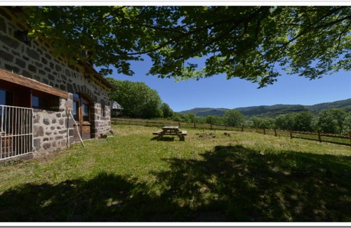 Le Fau Casa | Vrbo Property