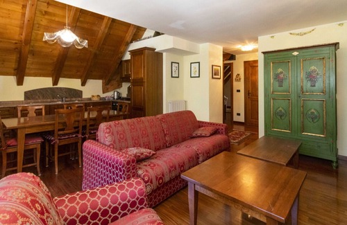 Pallusieux Apartamento | MOUNTAIN HOLIDAYS Roomy & Comfy Panoramic Apt x5