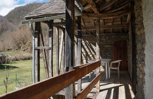 Sentein Casa | Casa de montaña en el río