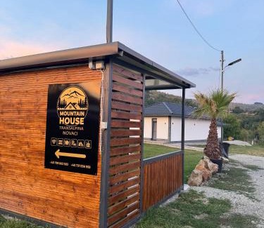 Novaci Casa | Mountain House Transalpina
