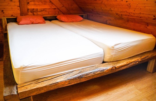 Mrkopalj Cabina | Mountain lodge Bijele stijene (Planinarski dom)