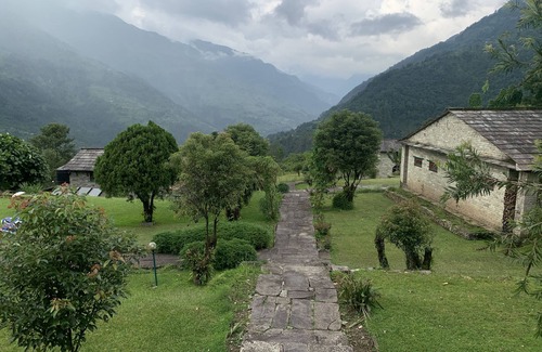 Lumle Cabina | Mountain Lodges of Nepal - Majhgaon
