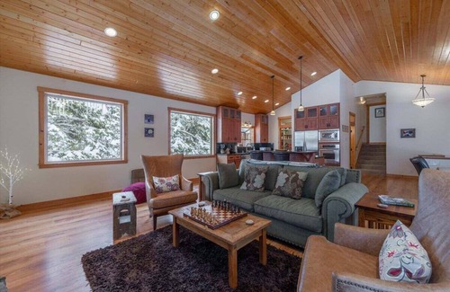 Tahoe City Casa | Mountain Paradise in Tahoe City