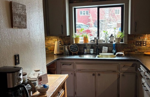 Wrightwood Apartamento | Wheelchair Access, Near Ski & Snow Play, Pets OK!