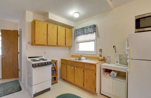 Delray Cabina | Mountain Retreat w/ Loft, Fire Pit, & Grill